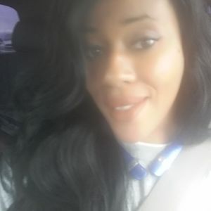 Meet your Posher, Nadia