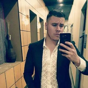 Meet your Posher, Jairo