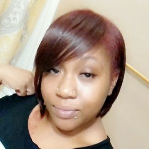 Meet your Posher, Denise