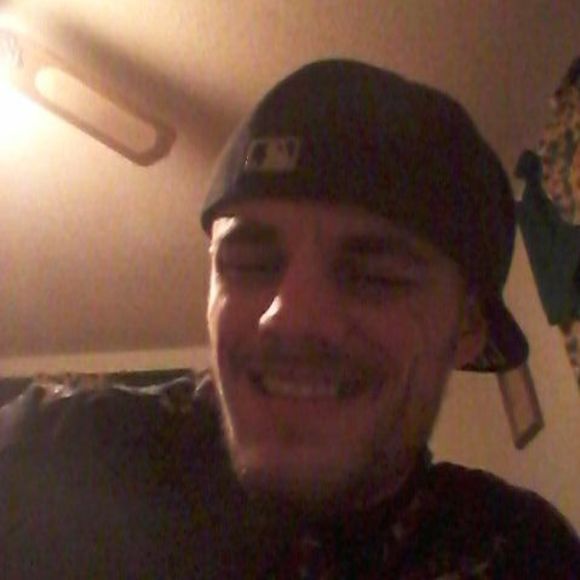 Meet your Posher, Chris - Picture 1 of 1