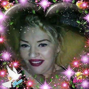 Meet your Posher, Paula