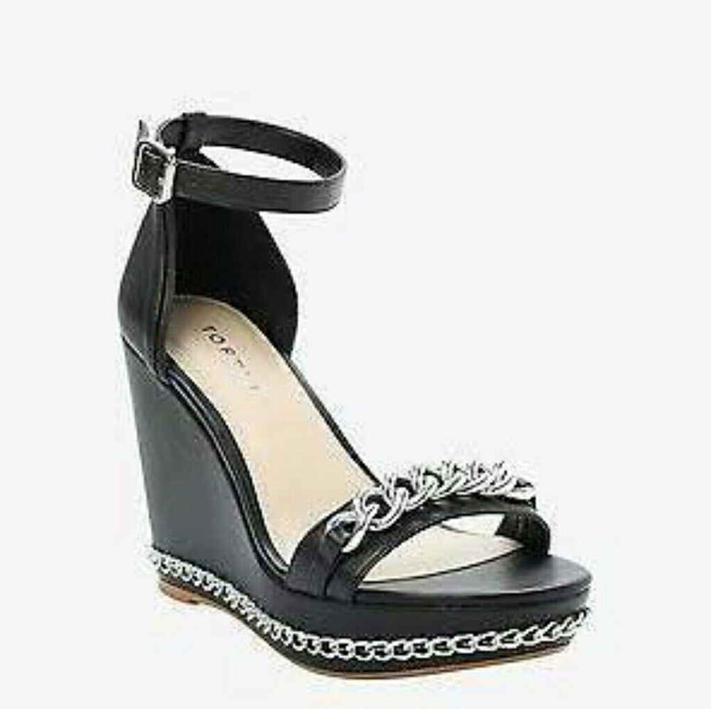 Torrid black wedges w silver chains