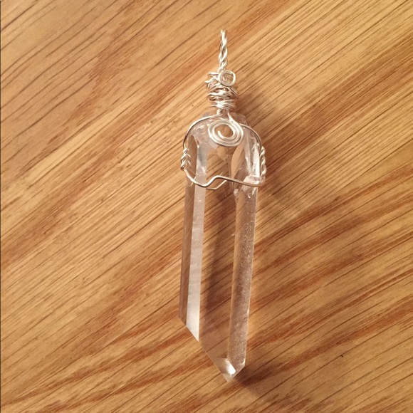 Quartz Crystal Pendant - Picture 7 of 8