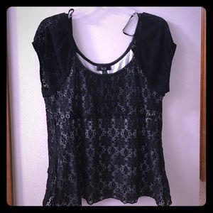 ⭐️AGB, EUC, cap sleeve, lined lace top, XL