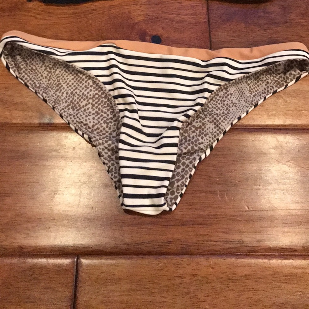 Acacia classic stripe size L