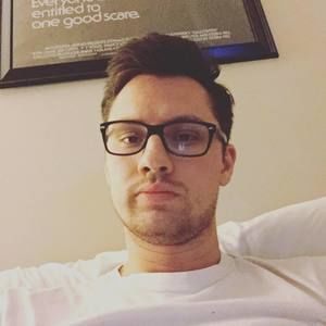 Meet your Posher, Dennis