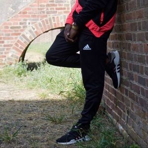 Meet your Posher, Johnny