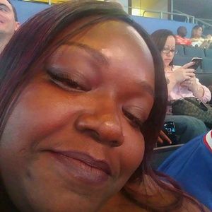 Meet your Posher, April