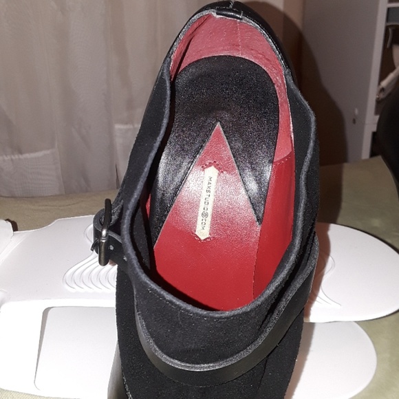 MAX STUDIO BOOTIES - Picture 2 of 7