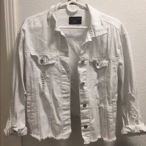 White denim distressed boyfriend jacket
