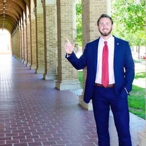 Meet your Posher, Kyle