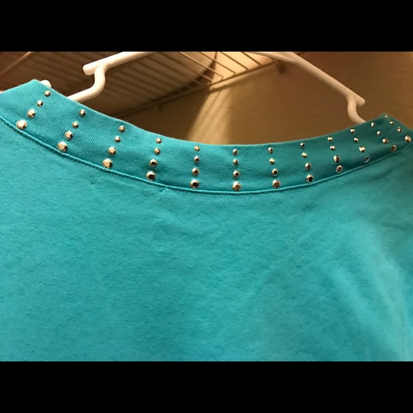 Turquoise Top - Picture 4 of 4