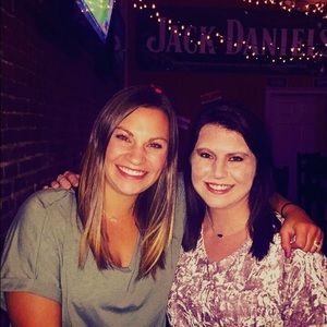 Meet your Posher, Jade