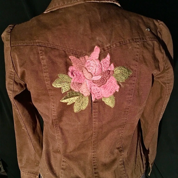 Brown Cotten Jacket w/ beautiful embroidered rose - Picture 2 of 3