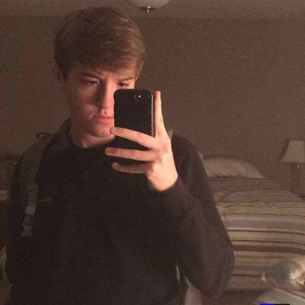 Meet your Posher, Christopher