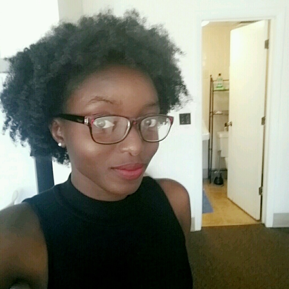 Meet your Posher, Esi