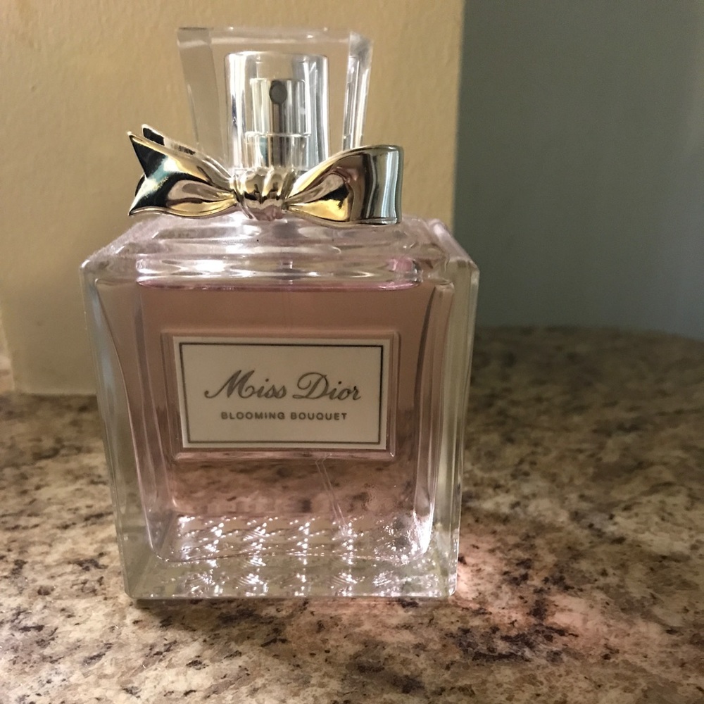 Miss Dior blooming bouquet