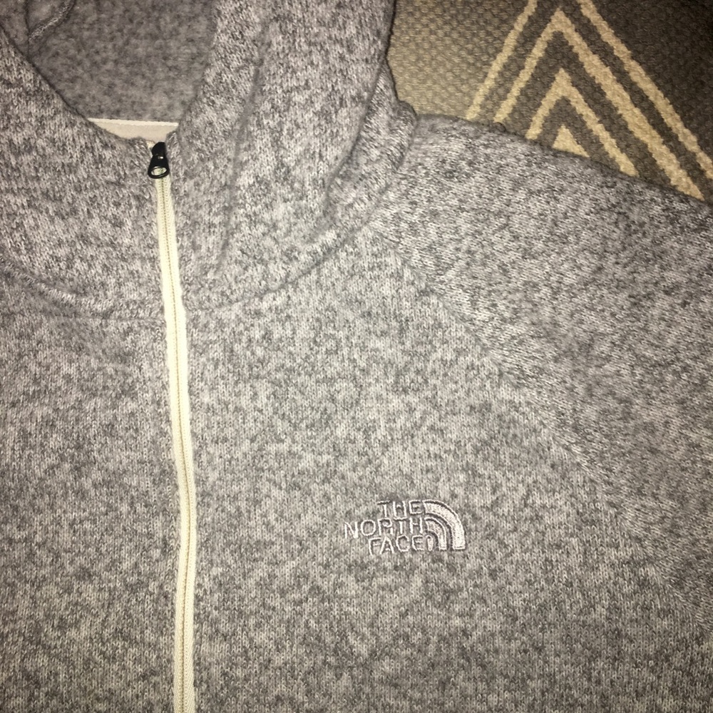 North face fleece pullover