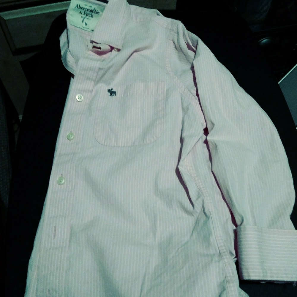 A boys bottom up dress shirt used