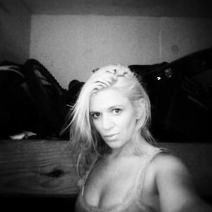 Meet your Posher, Cortney