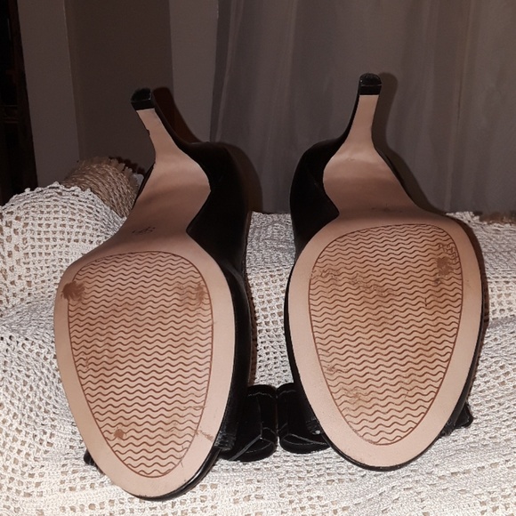 Ladies Heels - Picture 6 of 8