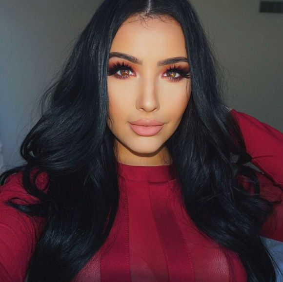 Layered Bodywave Beauty Lacefront Wig 22-24inches