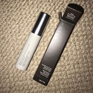 New  Becca cosmetics face primer