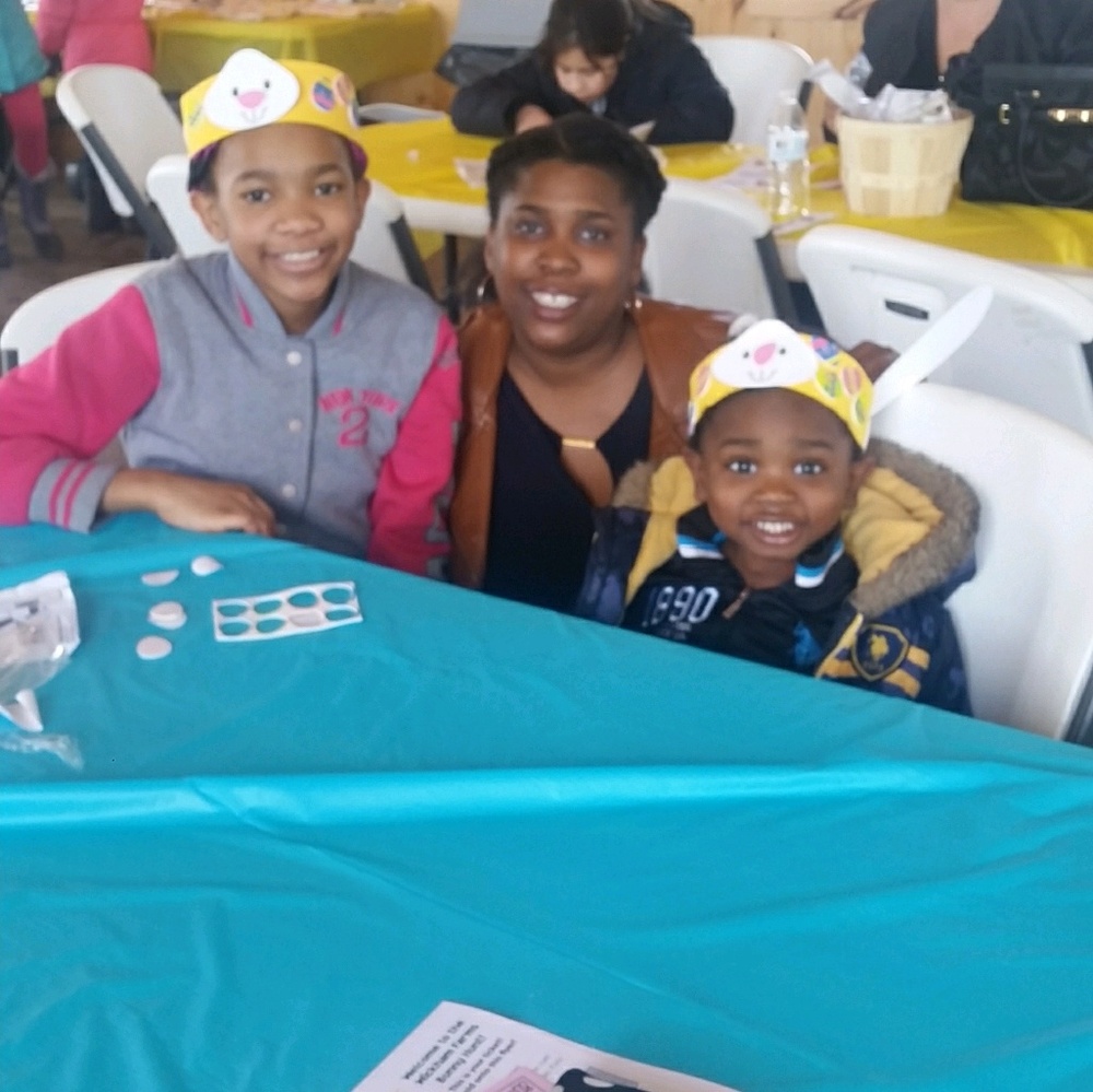 Meet your Posher, Dnisha