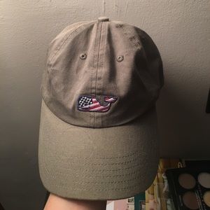 Vineyard vines olive dad hat