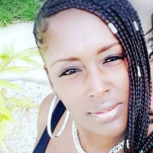 Meet your Posher, Latoya