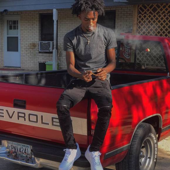 Meet your Posher, Zaccheus - Picture 1 of 1