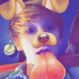 Meet your Posher, Carson