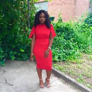 Meet your Posher, Claudia