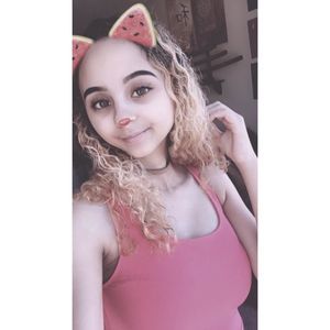 Meet your Posher, Marie