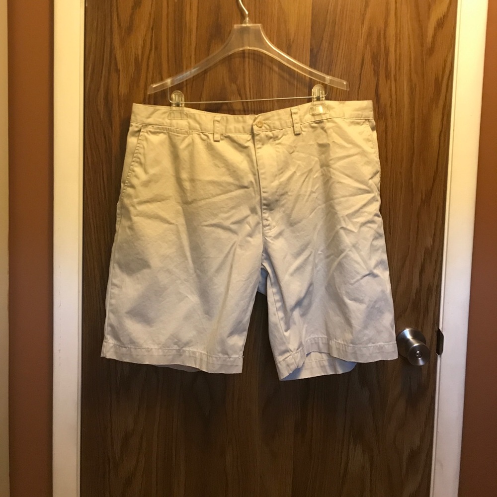 Polo by Ralph Lauren shorts tan khaki size 42