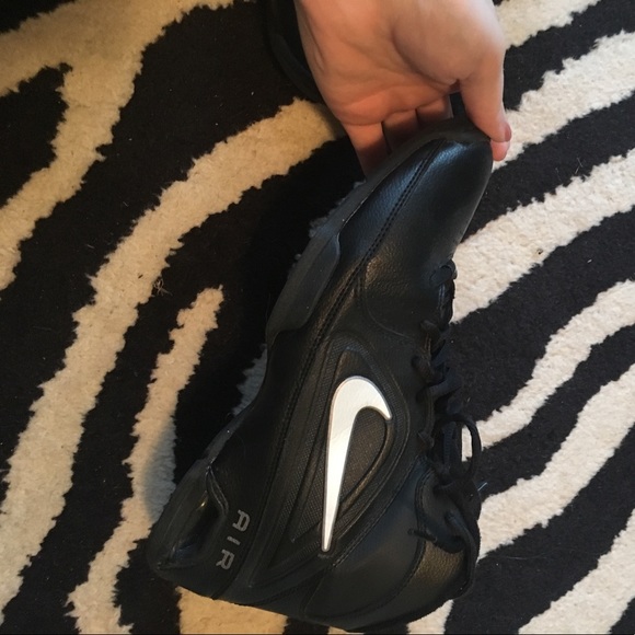 Nike basketball shoes - Picture 3 of 4