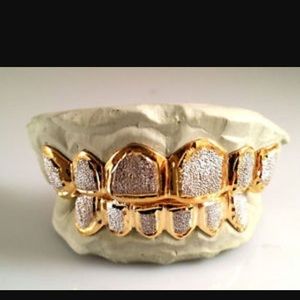 Meet your Posher, Latoya