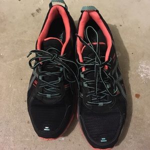 Asics Gel Venture 5 Womans Runners size 9.5