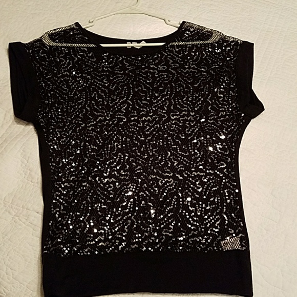 Sheer, sequenced front, black shirt. - Picture 1 of 2