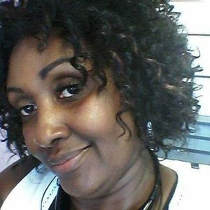 Meet your Posher, Delores