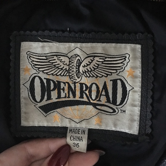 Leather jacket - Picture 2 of 6