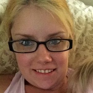 Meet your Posher, Tara