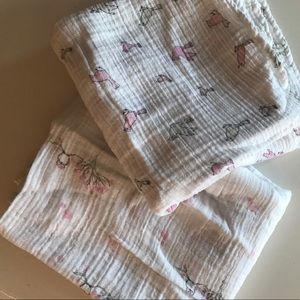 Brand new never used Aden & Anais Muslin swaddles