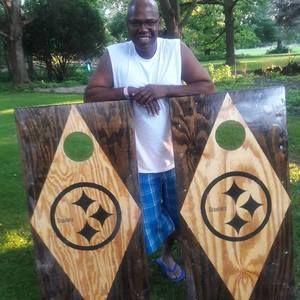 Meet your Posher, Johnnie