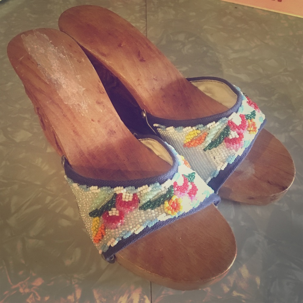 Vinatge wooden beaded wedges