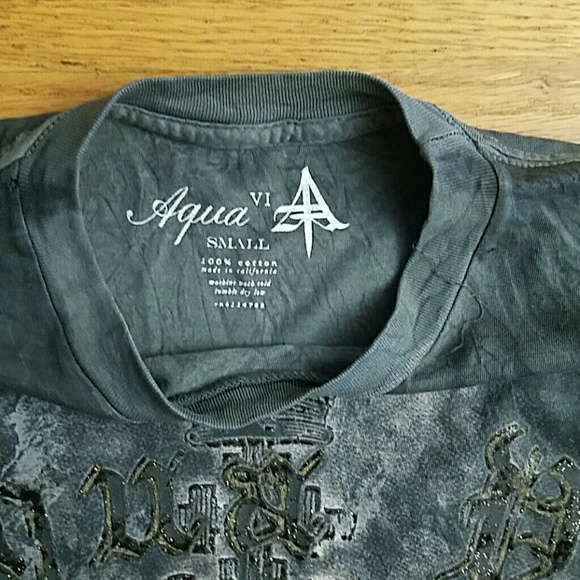 T shirt - Picture 2 of 4