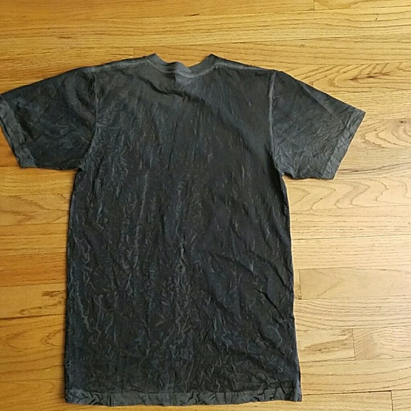 T shirt - Picture 3 of 4