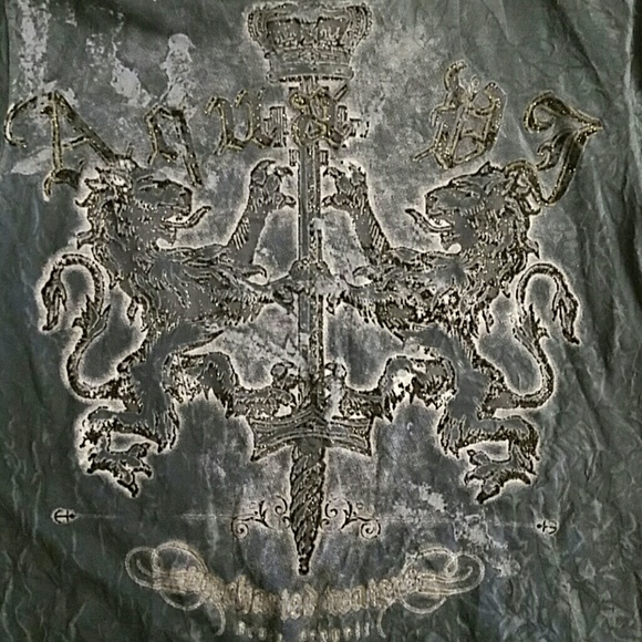 T shirt - Picture 4 of 4