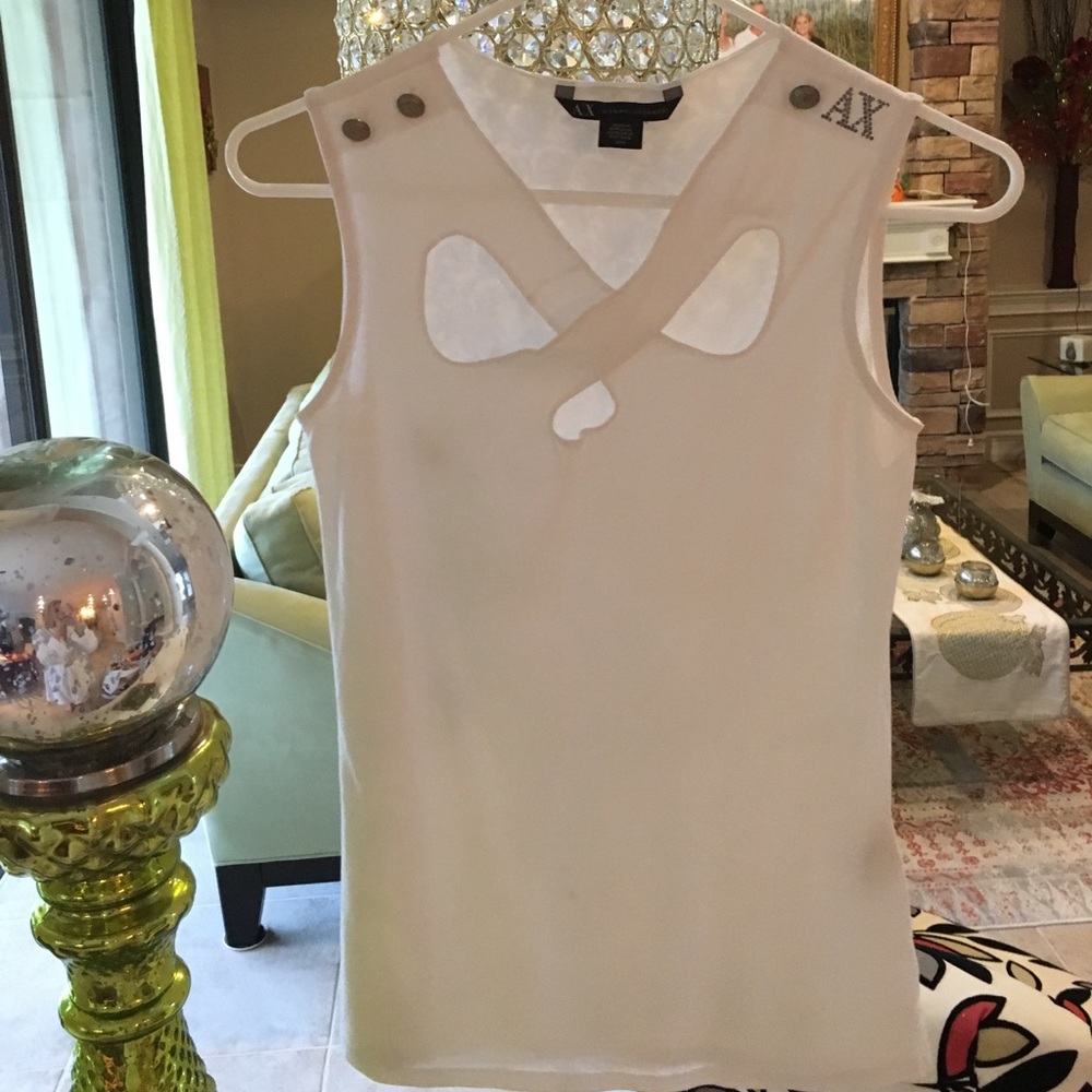 Worn once Armani Exchange fitted shirt. Size med