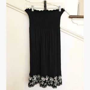 Juicy Couture Black Strapless Smocked Bow Dress